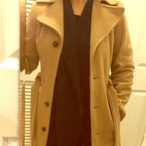 ⚠️MOVING OUT: Taking best offers! Anne Klein Coat